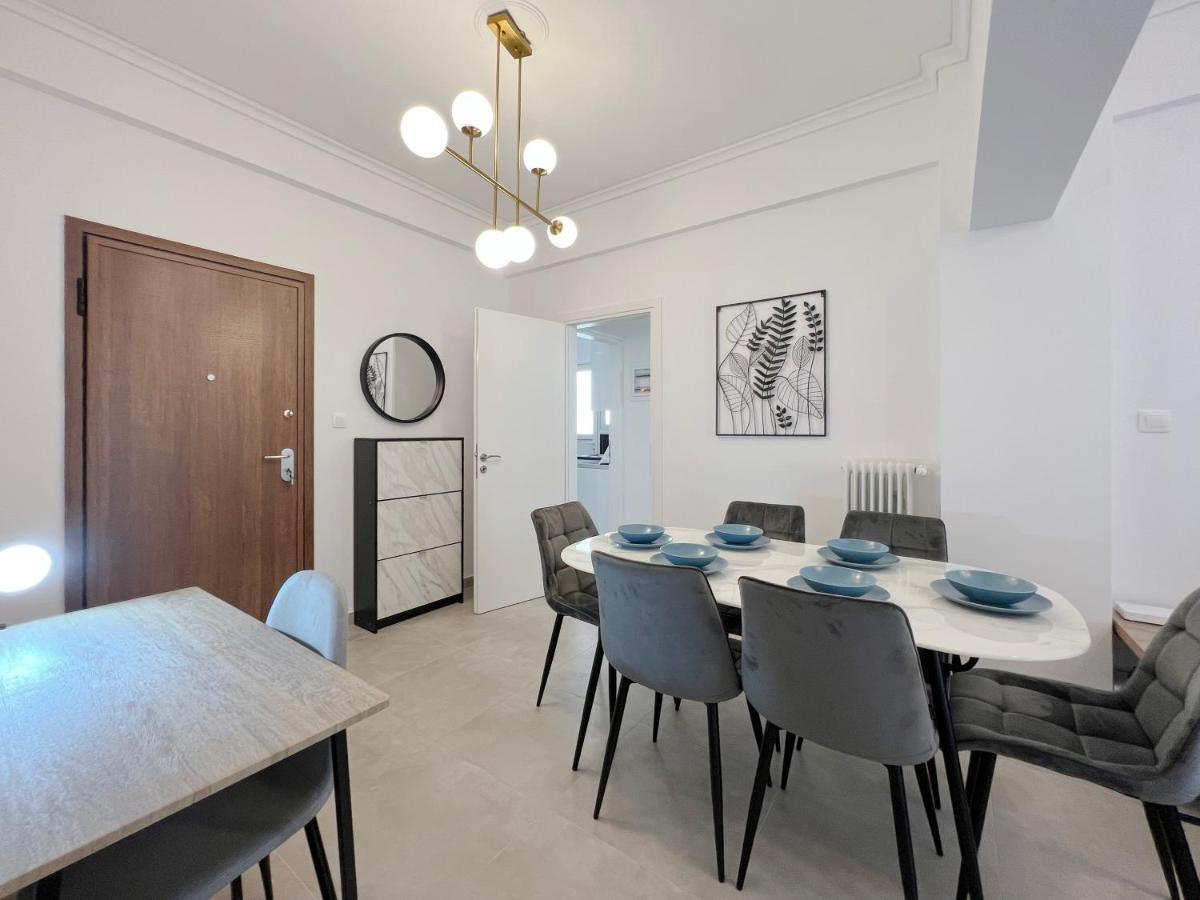 Apartamento Mouson Modern 80Sqm Apt Next To Edem Beach Atenas Exterior foto