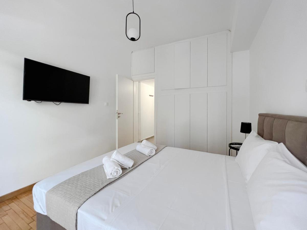 Apartamento Mouson Modern 80Sqm Apt Next To Edem Beach Atenas Exterior foto